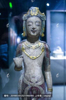 青州博物館佛教造像 東方微笑的永恒回響